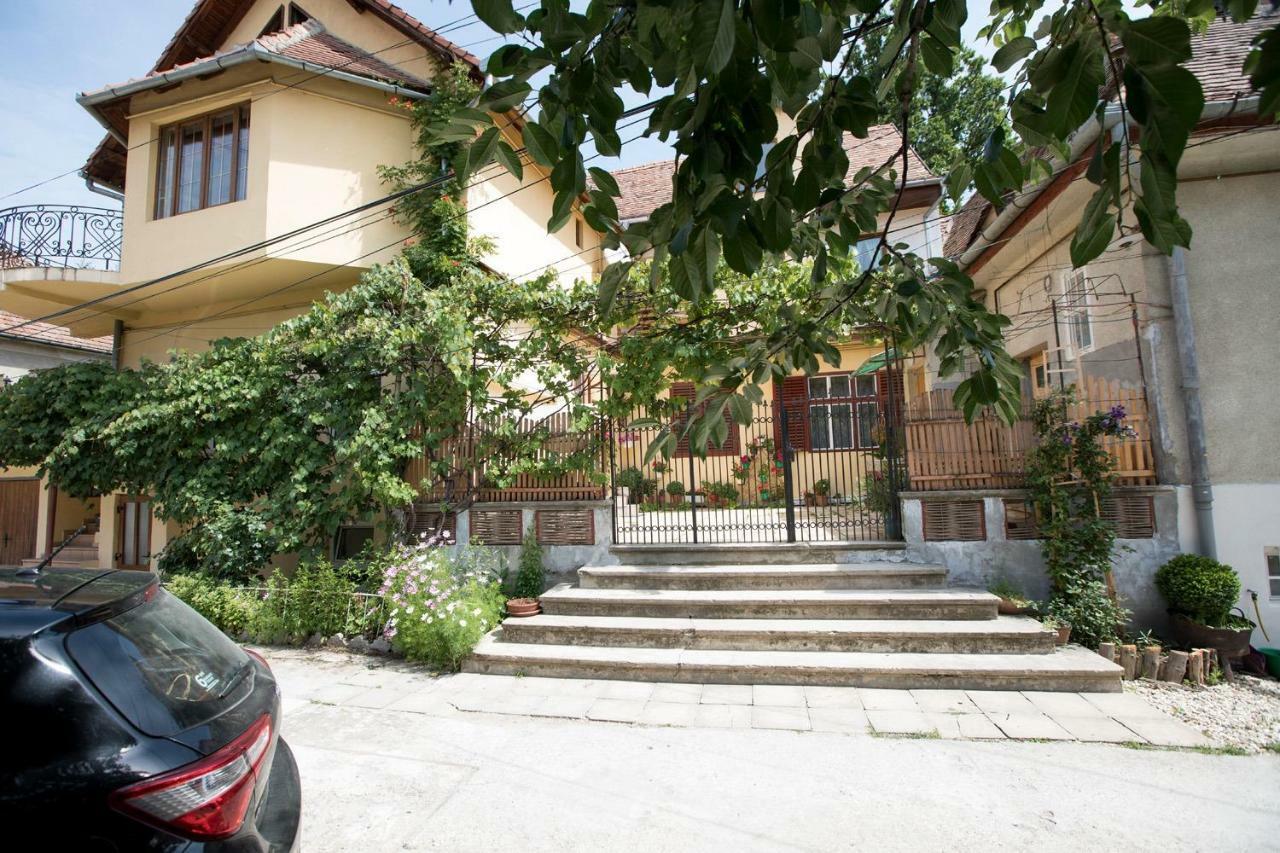סיביו Apartament Central Deal מראה חיצוני תמונה